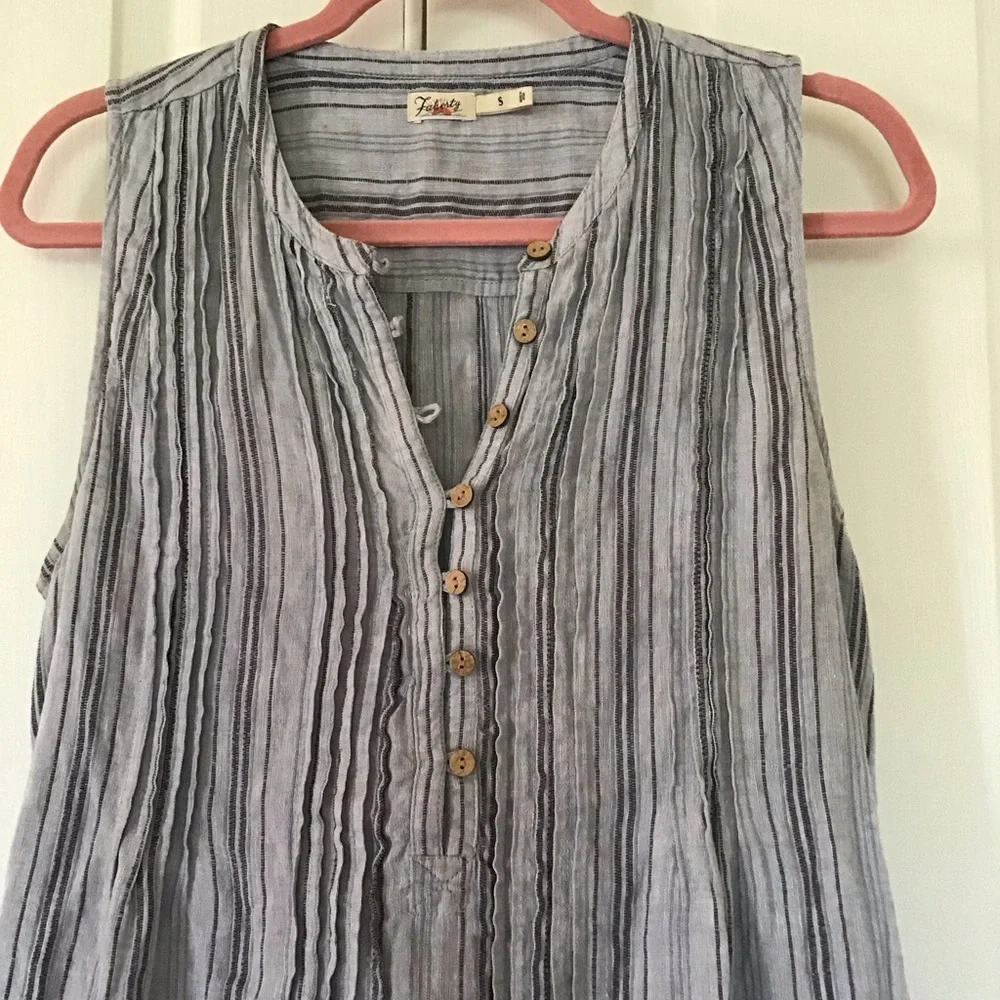 Faherty Light Blue Sleeveless Pleated Linen Shift Dress